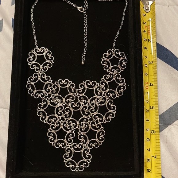 Beautiful The Limited necklace 🪬 - Picture 6 of 6